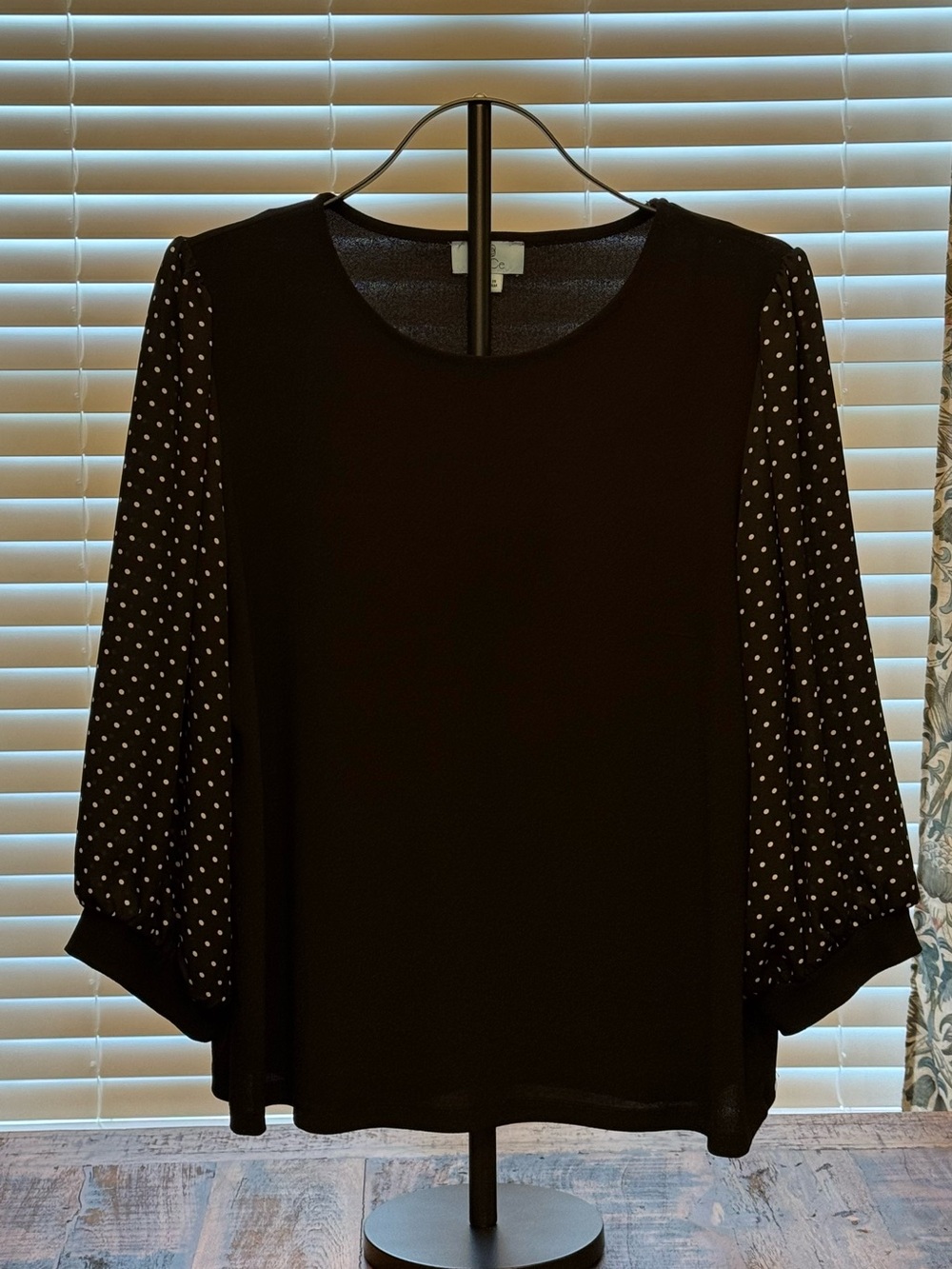 Cece Black Polka Dot Sleeve Women’s Blouse L